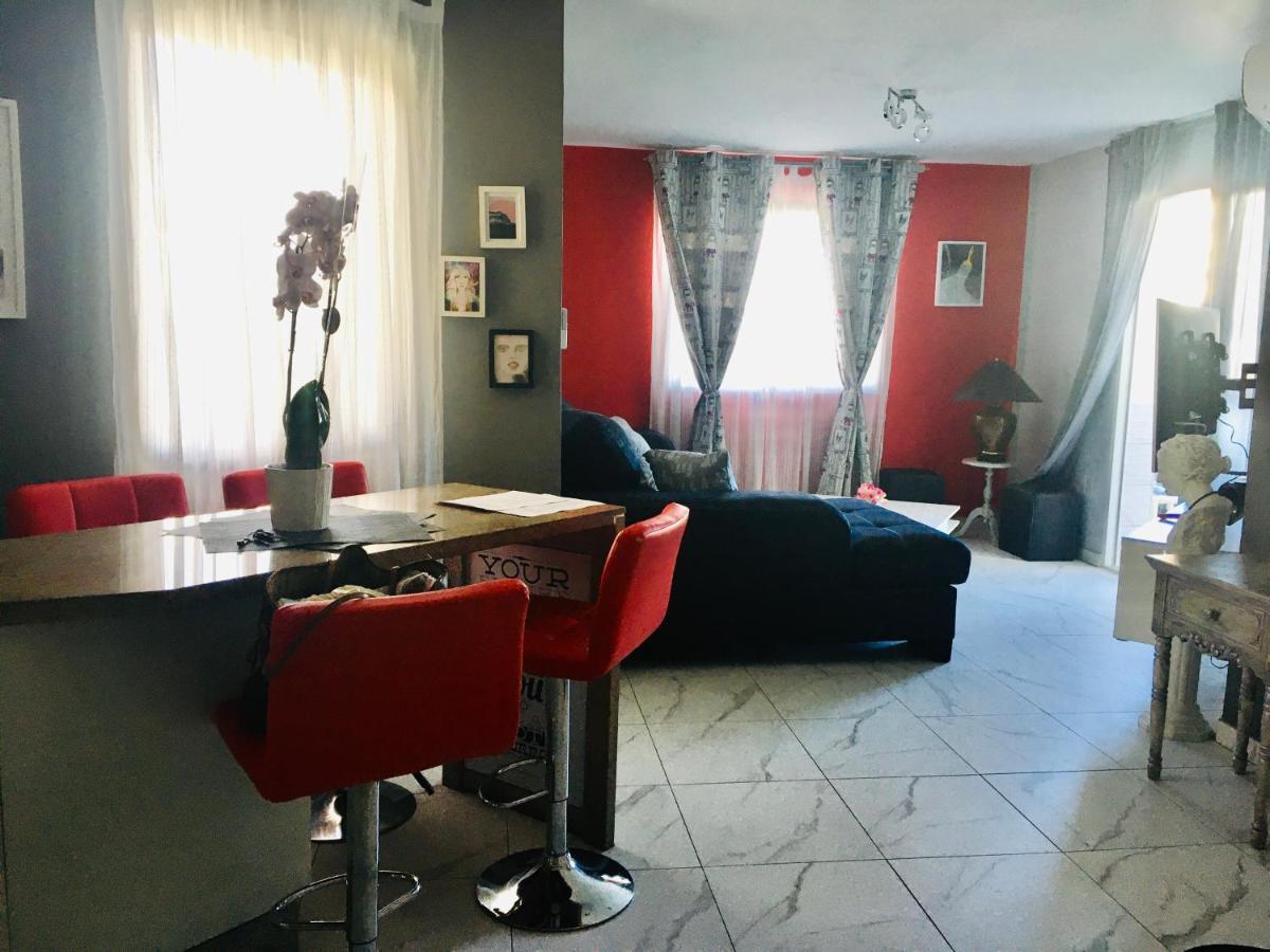 Апартаменты Mi Casa Es La Tuya Михас Экстерьер фото